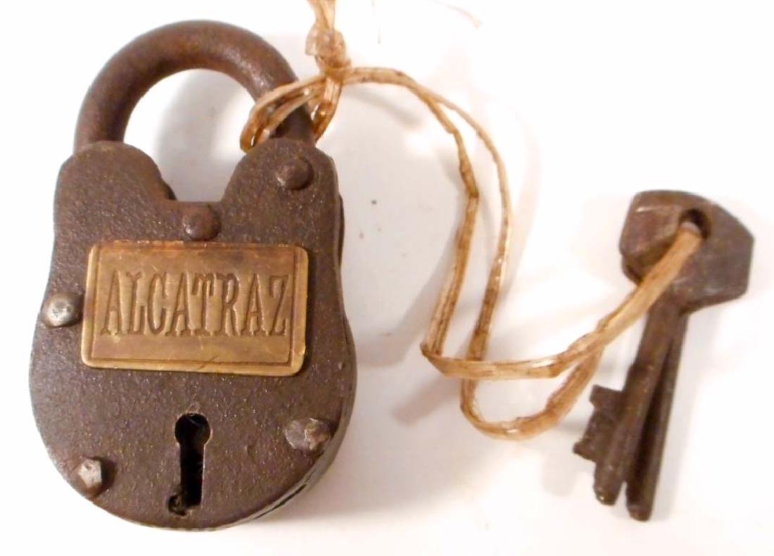 CAST IRON ALCATRAZ PRISON GATE LOCK W/ KEYS: 3" tall