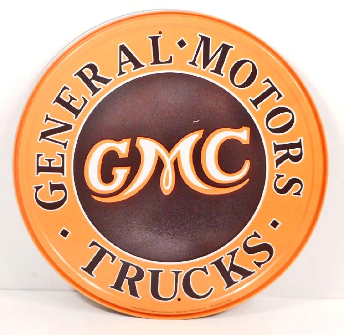 GMC ADVERTISING ROUND METAL SIGN: 11.75" diameter