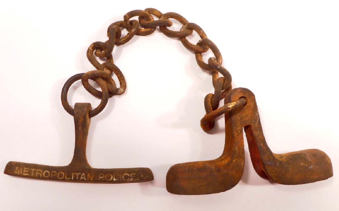METRO POLICE COME ALONG WRIST HANDCUFF: 13.25" long