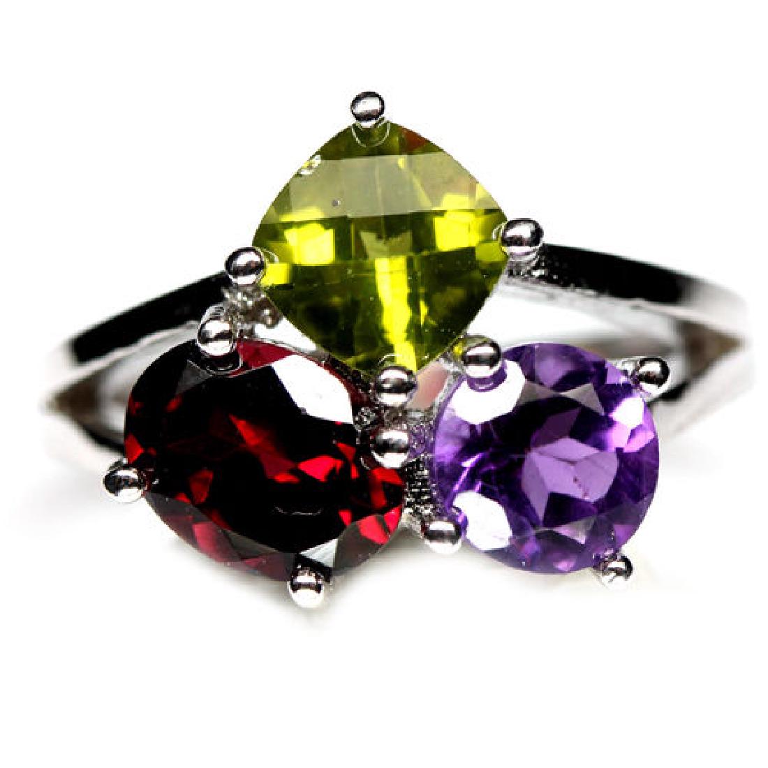 STERLING SILVER GARNET AMETHYST & PERIDOT RING: N/A