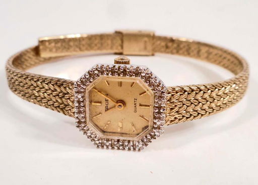 Vintage Gruen Ladies Wrist Watch Nov 26 2017 Pioneer Auction Gallery In Or
