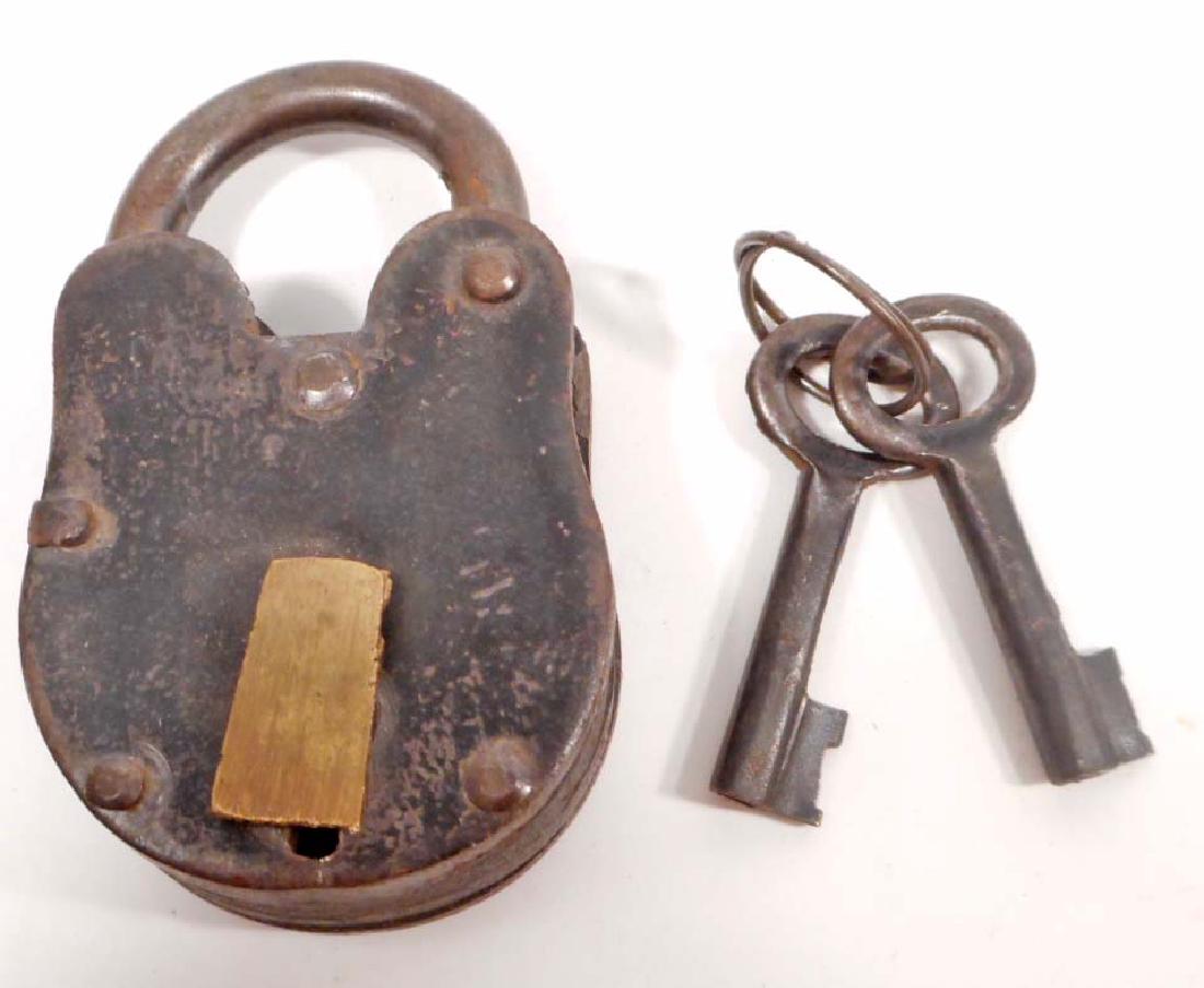 CAST IRON PADLOCK: Approx. 2.5" tall