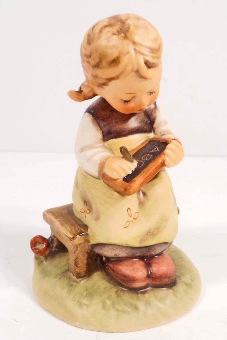 VINTAGE HUMMEL GOEBEL BUSY STUDENT FIGURINE: Busy Student TMK-4 MA31 4.375" tall