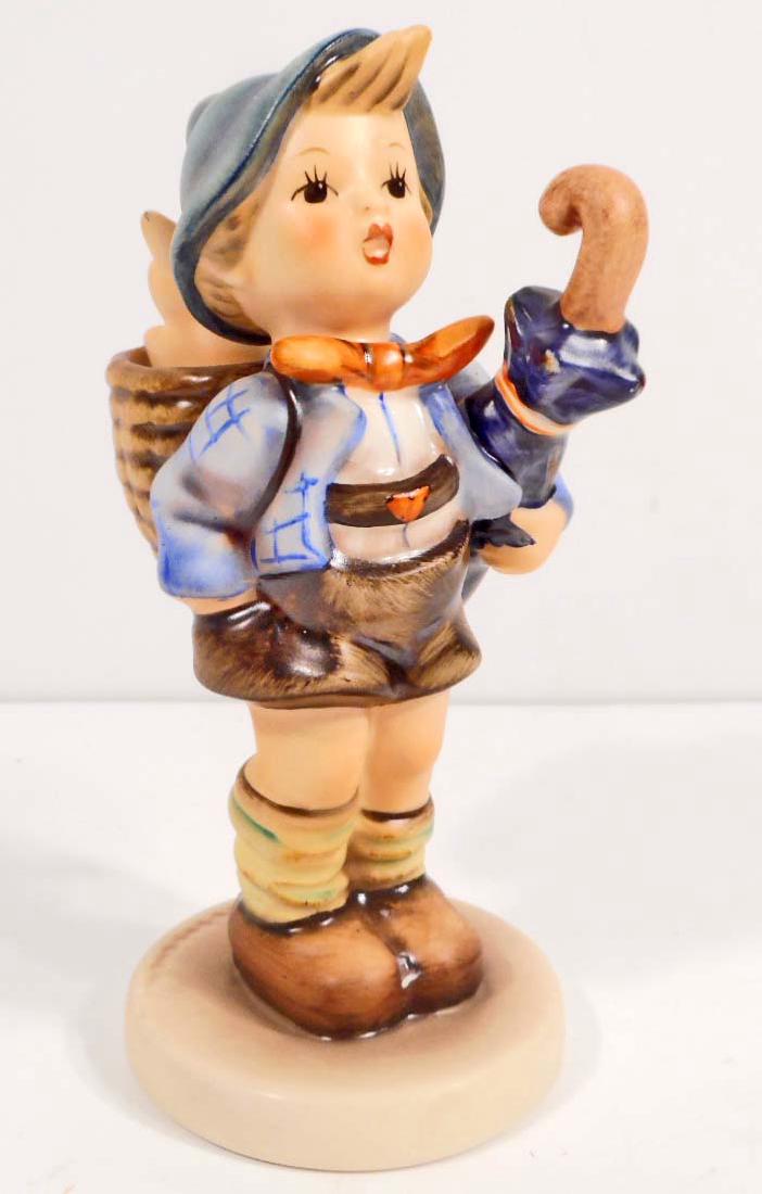 VINTAGE HUMMEL GOEBEL HOME FROM MARKET FIGURINE: Home from Market TMK-5 MA38 5.75" tall