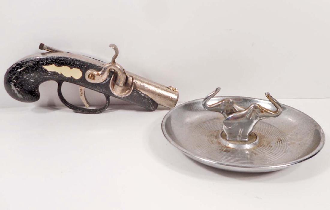 LOT OF VINTAGE TOBACCIANA ITEMS - ELEPHANT ASHTRAY &: N/A