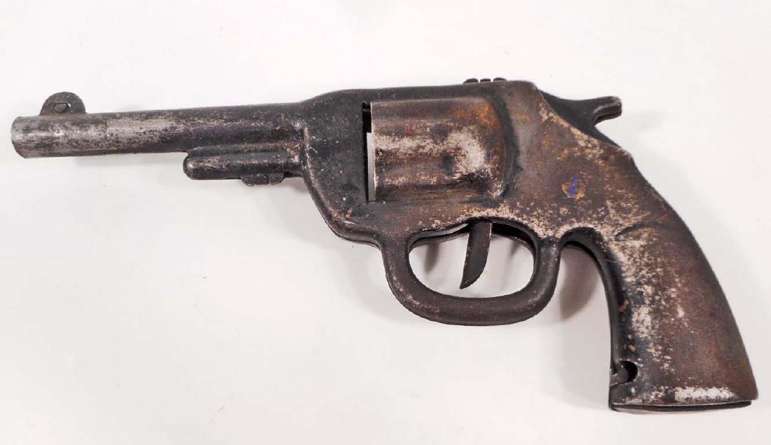 VINTAGE 1950S TOY CLICKER NOISEMAKER GUN: N/A