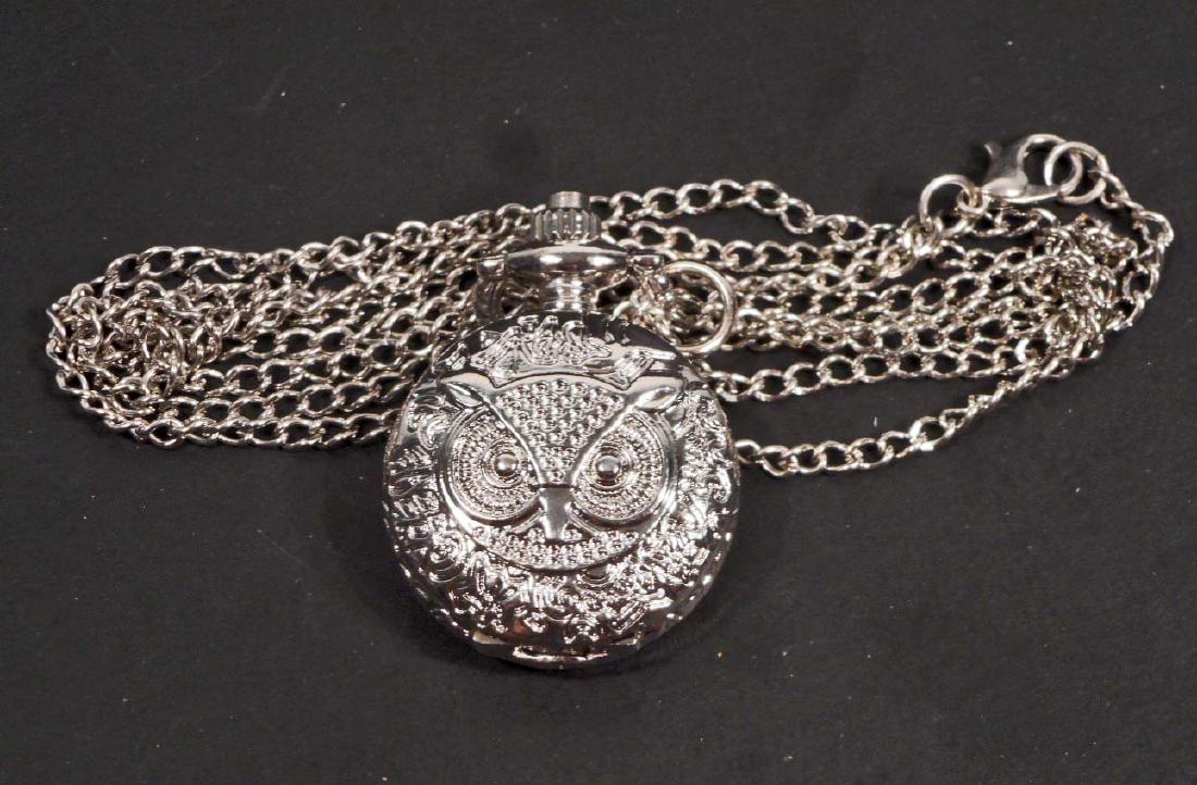 OWL FACE POCKET WATCH W/ CHAIN: n/a