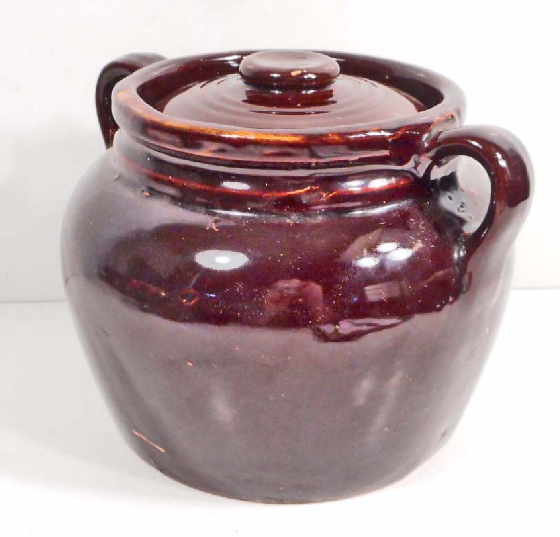 VINTAGE STONEWARE BEAN POT W/ LID: Marked USA on the bottom. 6" tall