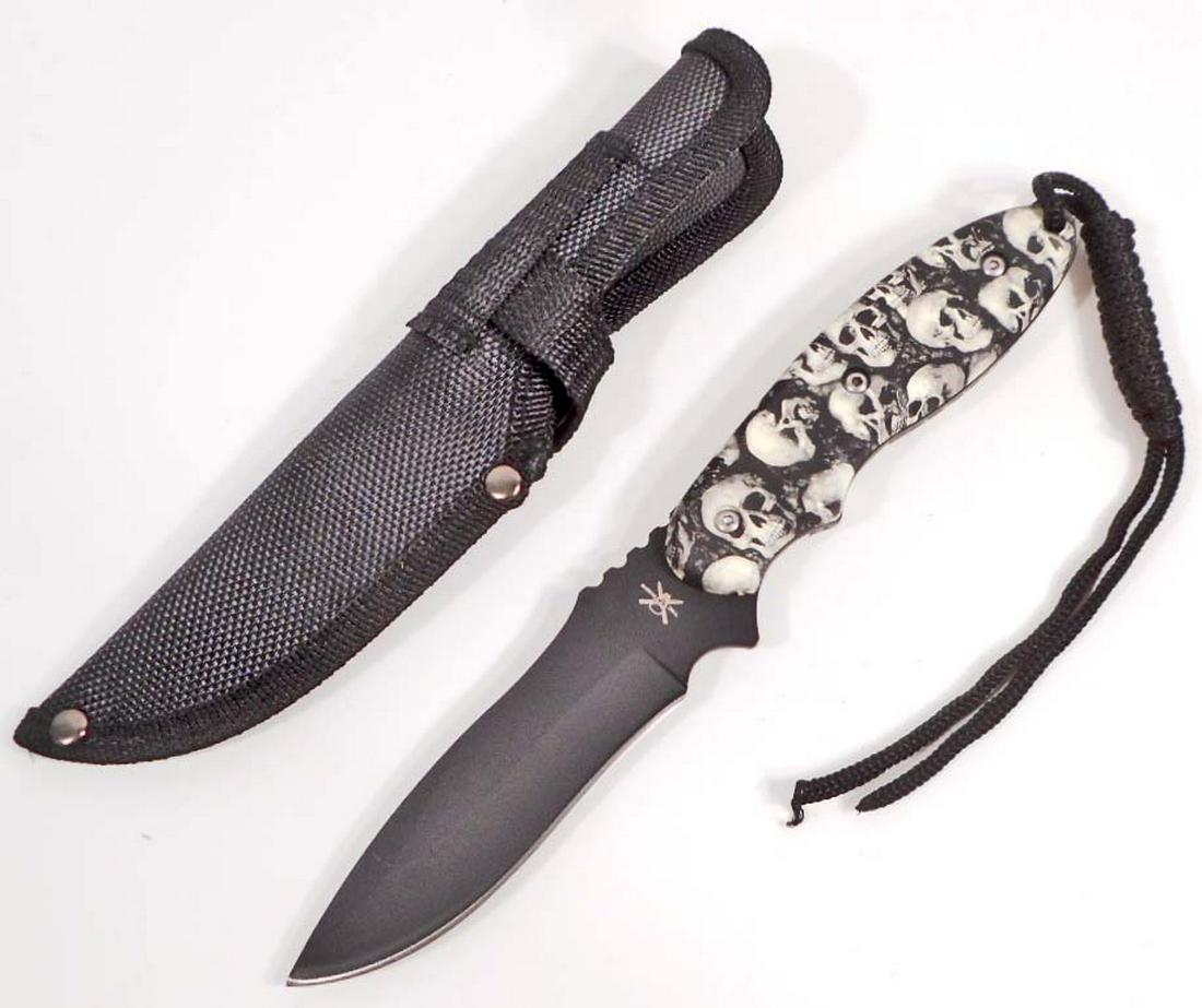 FIXED BLADE HUNTING KNIFE W/ SKULL HANDLE & SHEATH: Tac Xtreme Fire Storm Knife. 9" long