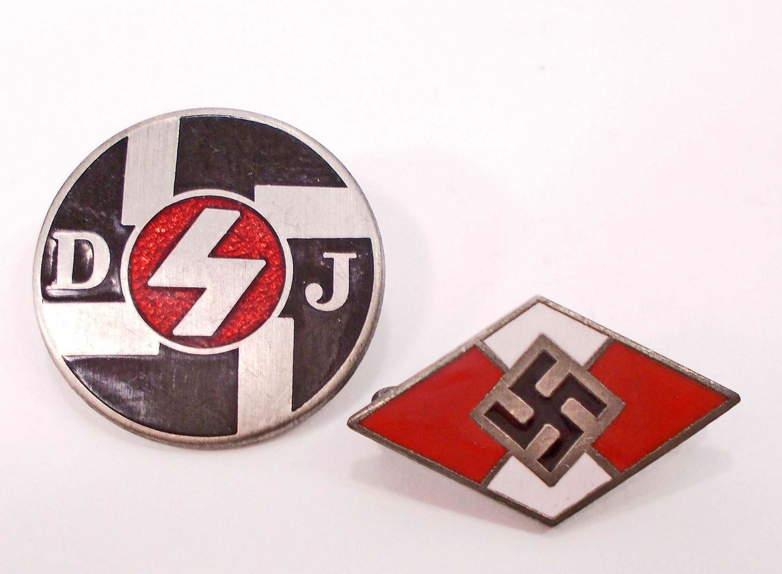 GERMAN NAZI DEUTSCHES JUGEND DJ PARTY BADGE: 7/8" diameter. Also included is a German Nazi Hitler Youth HJ Membership badge. Bot are RZM maker marked and have a thin horizontal safety pinback. Nickel construction with enamel.