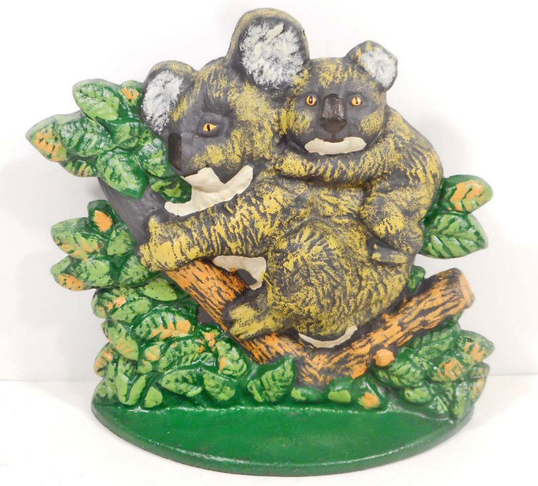 CAST IRON KOLA BEAR DOORSTOP: 7.5" tall