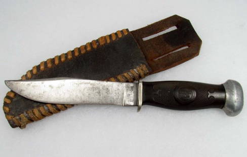 VINTAGE REMINGTON UMC HUNTING KNIFE W/ SHEATH: Handle is marked Remington UMC. Blade is marked Remington. Sheath is not original. Approx. 9" long overall.