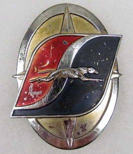 VINTAGE GREYHOUND BUS EMPLOYEE CAP BADGE