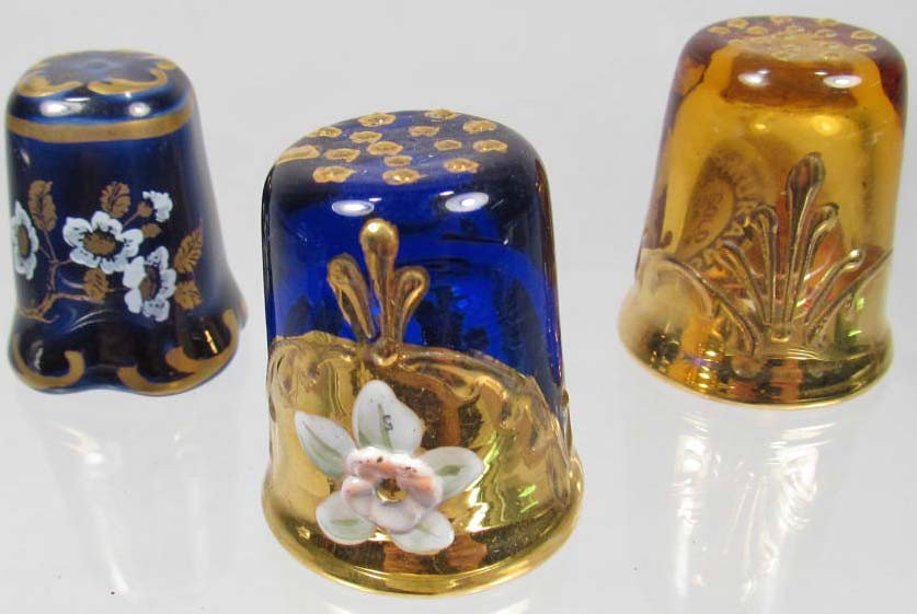 LOT OF 3 VINTAGE THIMBLES - MURANO AND LINDNER