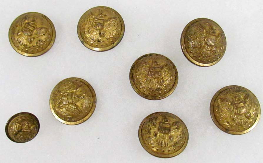 LOT OF 8 US CIVIL WAR ARMY STAFF OFFICERS UNIFORM : Maker marked Waterbury Button Co Extra. Two piece hollow brass construction.
