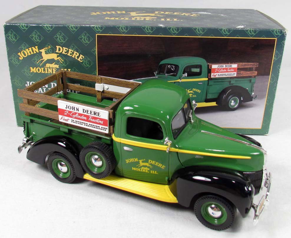 JOHN DEERE 1940 FORD PICKUP TRUCK DIE CAST METAL RE