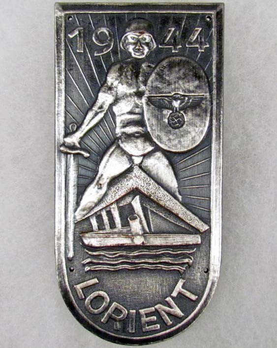1944 GERMAN NAZI LORIET SLEEVE SHIELD - SOLID