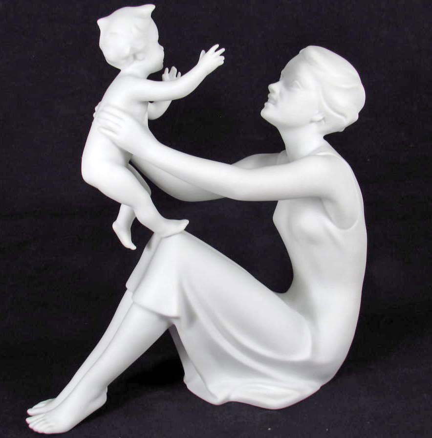 LARGE KAISER MOTHER AND CHILD FIGURINE - W- GERMANY: N/A