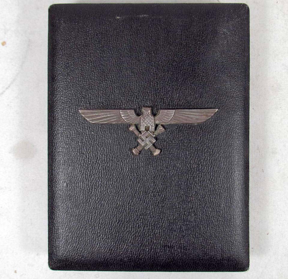 RARE - GERMAN NAZI LUFTWAFFE REICHS MARSHALL HERMA: Original. Measures 4 7/8" by 6 1/2" by 1 1/16". The body is covered in black leather . Has a metal personal Herman Goring Reichs Marshal coat of arms mounted on the top. Measures 1 3/16" by 3 5/16". S