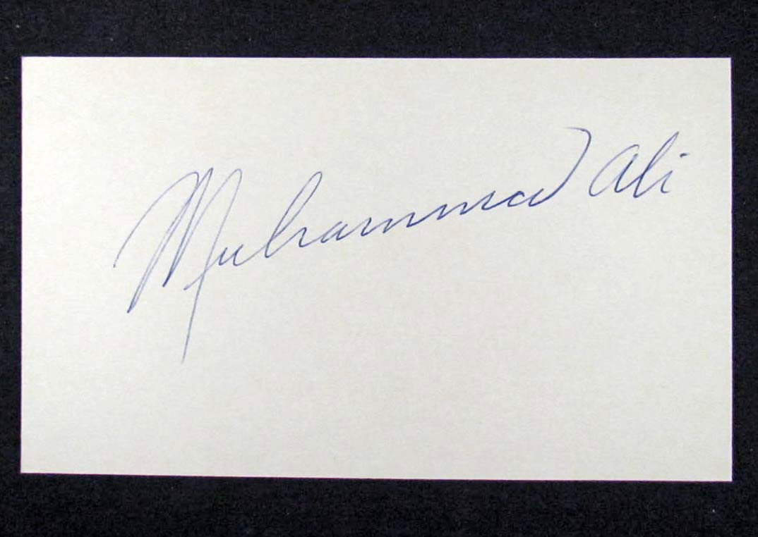 MUHAMMAD ALI AUTOGRAPHED CARD (GPC) W COA: COA from Ace Autograph Certification.