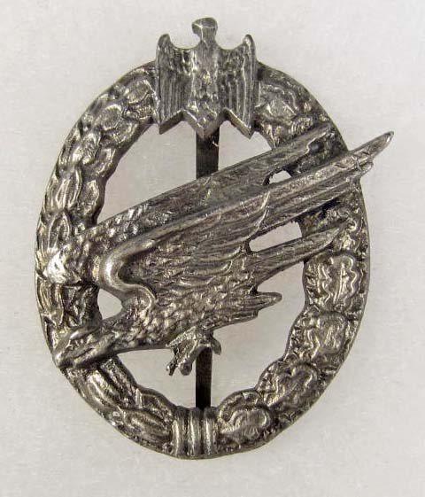 GERMAN NAZI ARMY PARATROOPER BADGE