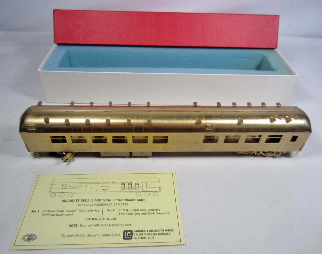 S. SOHO & CO. SOUTHERN PACIFIC 79' DINER BRASS RAI