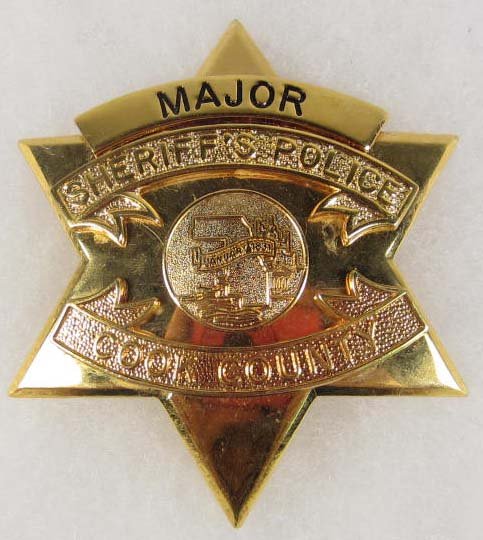 COOK COUNTY IL SHERIFFS POLICE MAJOR OFFICER LAW B: Approx. 3" diameter. Maker marked Blackinton. Pinback. 5 piece brass construction. Six pointed star