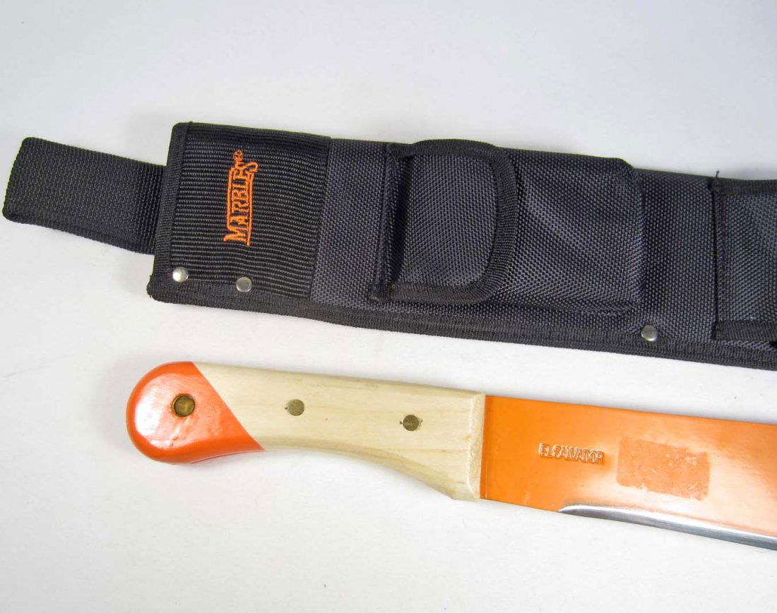 MARBLES JUNGLE MACHETE W/ SHEATH: Approx. 25" long overall