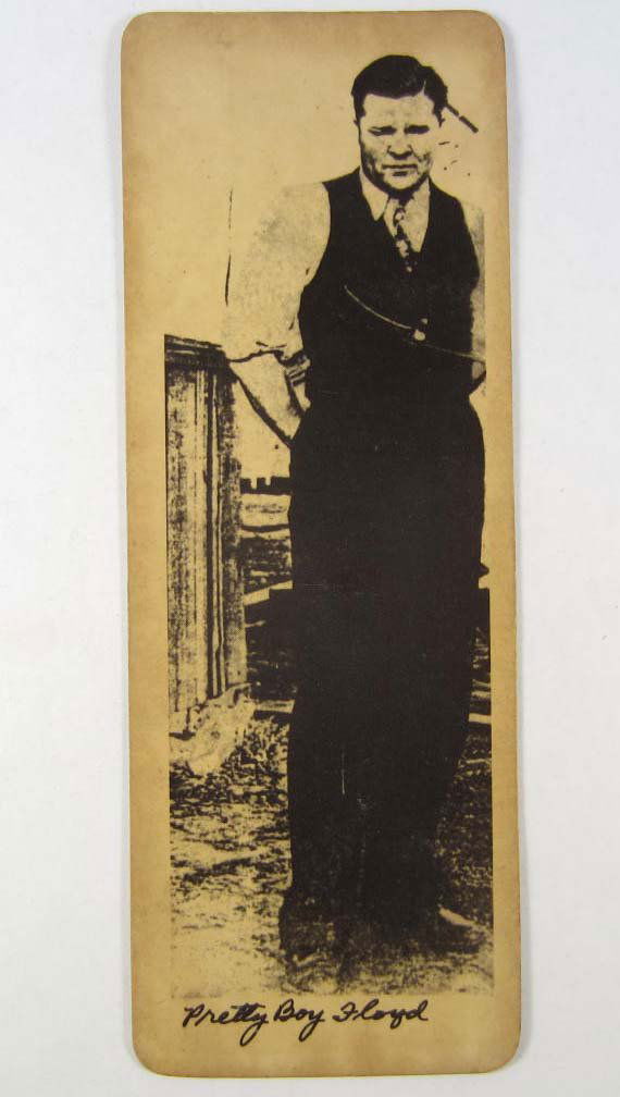 PRETTY BOY FLOYD PHOTO PRINT: APPROX 2 5/8 X 7