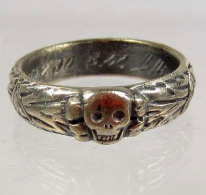 GERMAN NAZI SS WEDDING RING: Engraved on inner band