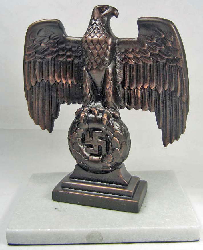 34 GERMAN NAZI NURNBERG DESK EAGLE Jan 27, 2013 Pioneer Auction