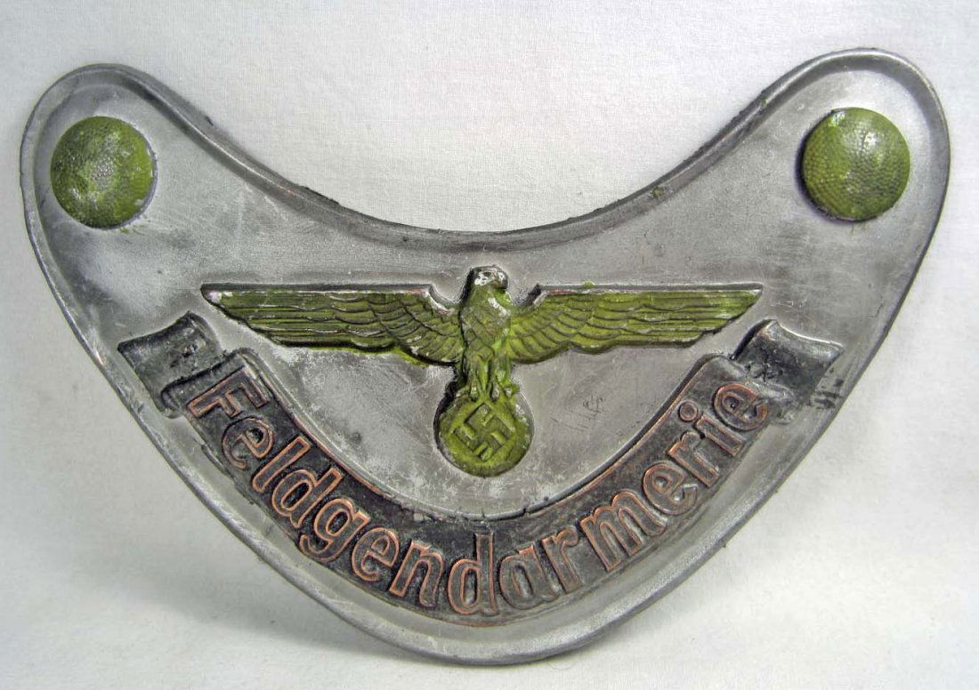 GERMAN NAZI FELDGENDARMERIE GORGET