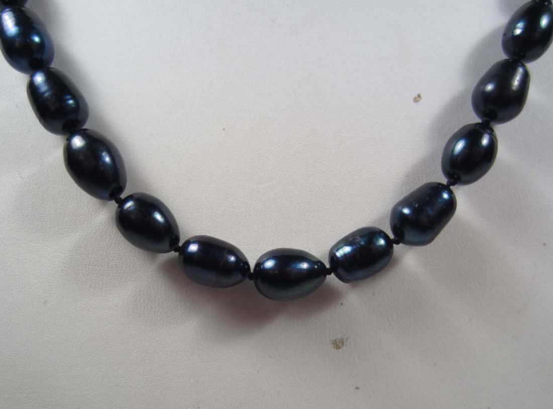 4653 - 18 INCH TAHITIAN RICE BLACK PEARL NECKLACE: N/A