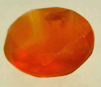2842 - 4.12 CT. NATURAL REDDISH ORANGE INDIAN CARNELIAN
