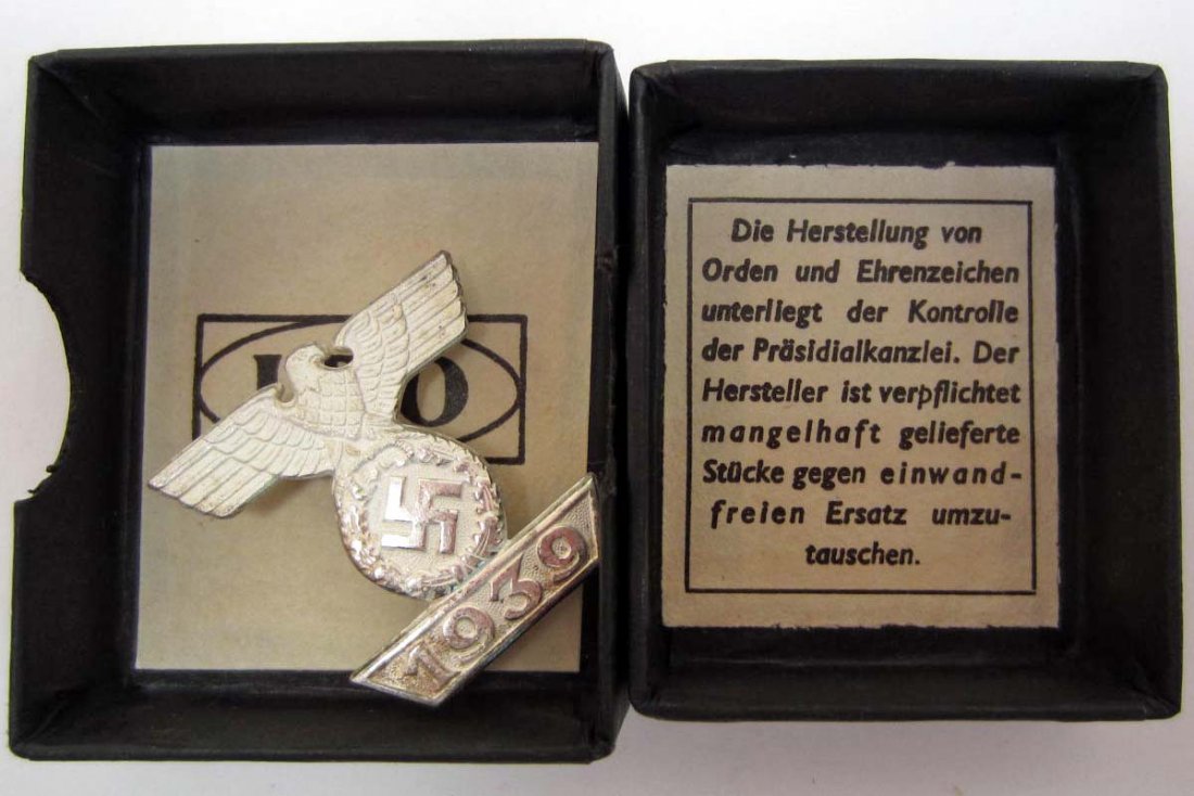 GERMAN NAZI BOXED 2ND CLASS CLASP TO THE IRON CROSS: Has four flat prongs on the back. maker marked 1. The LDO black card board box is approx. 1 15/16" wide by 2 1/4" long by 3/4" deep.