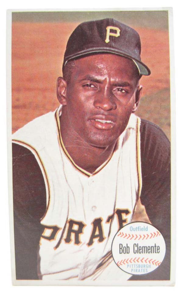 1964 TOPPS GIANTS ROBERTO CLEMENTE #11 BASEBALL CARD