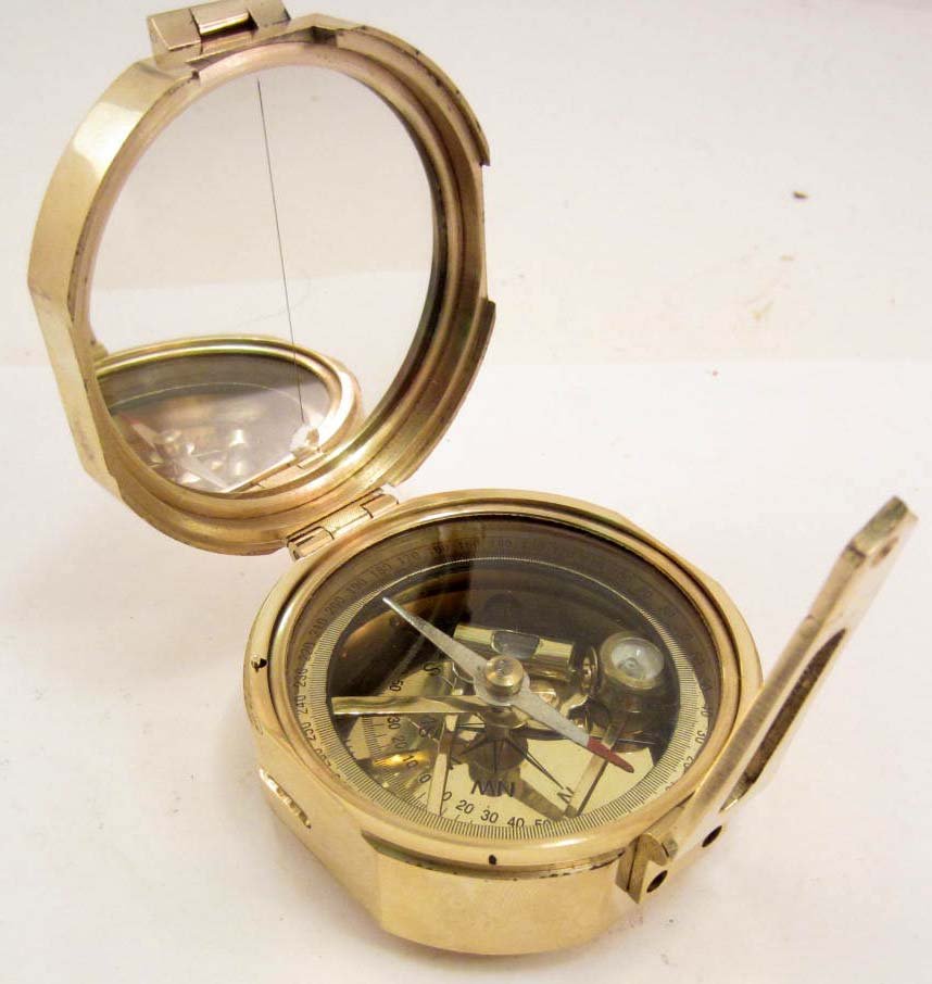 NATURAL SINE COMPASS - STANLEY LONDON: Approx. 3" diameter, 1.25" tall