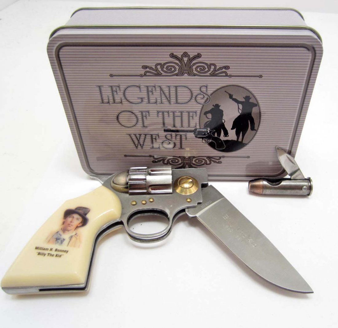 14438 - BILLY THE KID OUTLAW GUN KNIFE W/ BULLET SET IN: approx. 4"