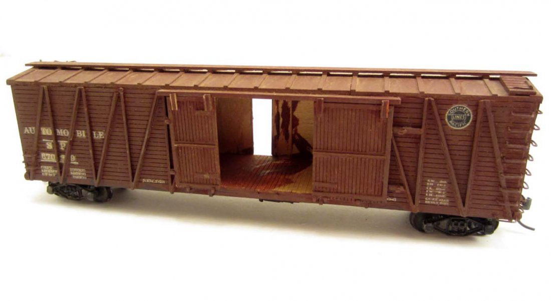 14176 - AMBROID HO SCALE 1 1/2 DOOR AUTOMOBILE TRAIN: N/A
