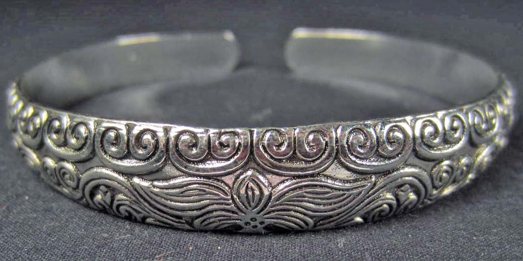 12971 - MIAO SILVER LUCKY TOTEM BRACELET: N/A