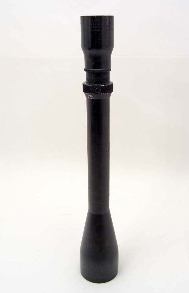 BAUSCH & LOMB 2.5 TO 8 X'S HUNTING RIFLE BALVAR 8 SCOPE: Approx. 1 7/8" diameter by 12 1/4" long overall. It is marked Bausch & Lomb Opt Co Rochester NY USA Pat appld for EG 7353 BALvar8. The optics and scope are in excellent condition.