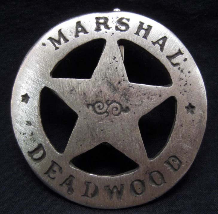 6426 - DEADWOOD MARSHALL METAL COLLECTIBLE BADGE: N/A