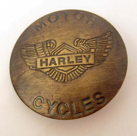 HARLEY DAVIDSON MOTORCYCLES BRASS BADGE: N/A