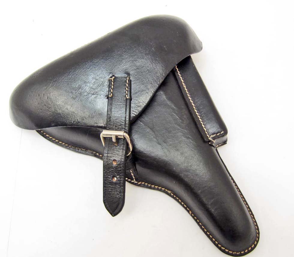GERMAN NAZI LUGER P O 8 LEATHER PISTOL HOLSTER: Reverse is marked E G Leunerg Bautzen 1941 w/ a waffen ampt eagle below. Also marked P O 8. machine sewn blackleather consturciton. This was for a 9mm semi automatic officers side arm.