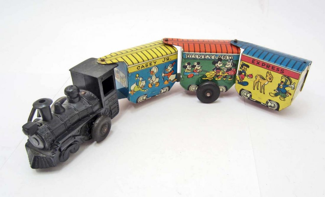 VINTAGE WALT DISNEY TIN LITHO WIND-UP TOY TRAIN
