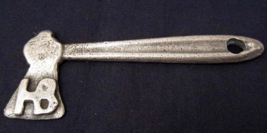 HUDSON BAY TRADE AXE HATCHET COLLECTIBLE