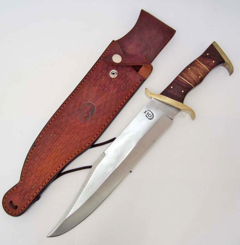 COLT BOWIE KNIFE W/ SHEATH: Approx. 17.25" long overall.