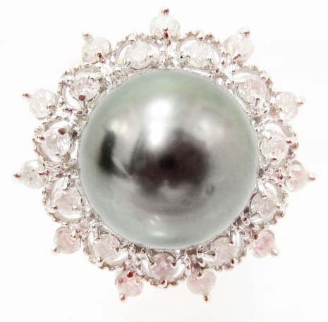 14K WHITE GOLD LADIES TAHITIAN PEARL & DIAMOND RING: Size 7. Comes w/ Appraisal of $4,840.00