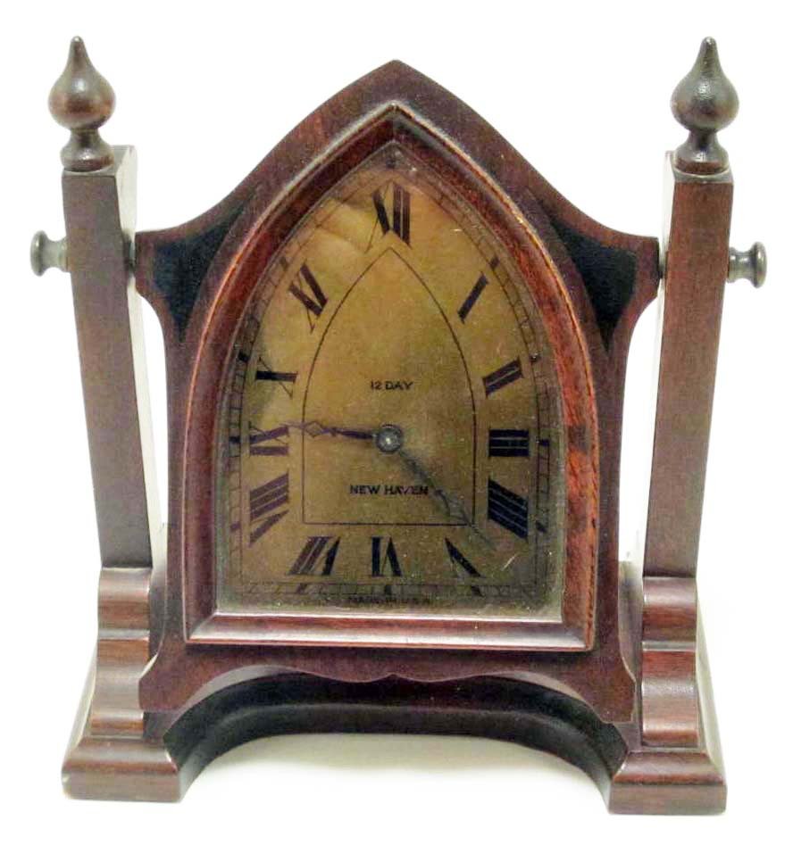 VINTAGE NEW HAVEN 12 DAY DESK CLOCK - SWING FRAME: Approx. 7.5" wide by 8.25" tall by 4" deep