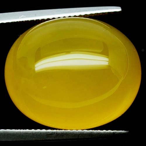 33.26 CT NATURAL YELLOW MADAGASCAR CHALCEDONY: N/A